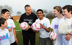 Gary Lineker with children from Carew Manor