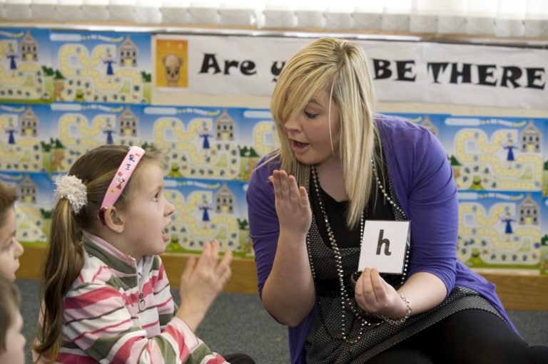 Supporting deaf learners