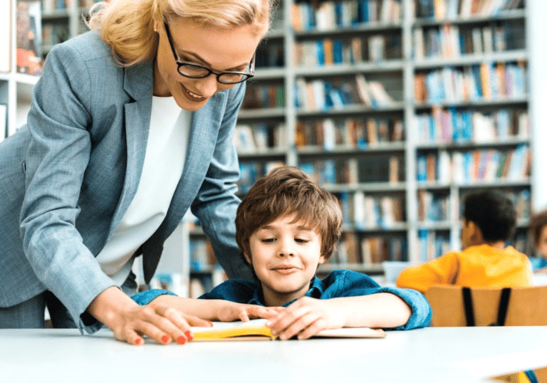 Supporting a dyslexic child’s reading and spelling difficulties in the classroom